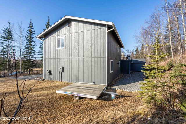 3285 W Wintergreen Drive, Wasilla, AK 99623