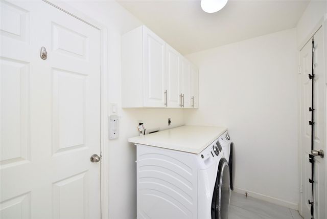 3203 E Rangecrest Place, Sugar Land, TX 77479