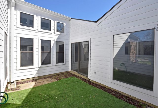 3203 E Rangecrest Place, Sugar Land, TX 77479