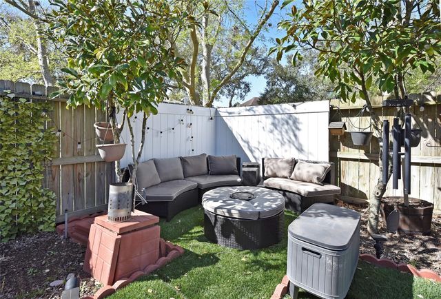 3203 E Rangecrest Place, Sugar Land, TX 77479