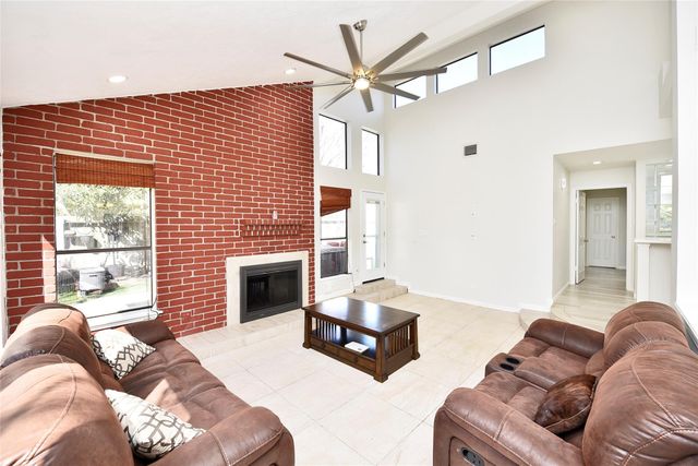 3203 E Rangecrest Place, Sugar Land, TX 77479