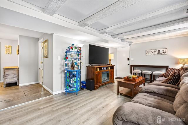225 Westfield Avenue, Piscataway, NJ 08854