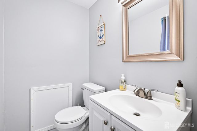 225 Westfield Avenue, Piscataway, NJ 08854