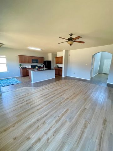406 Paddock Lane, Celina, TX 75009