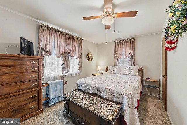 99 GROVE ST, Carneys Point, NJ 08069