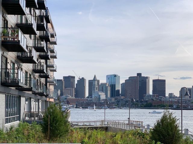 65 Lewis St PH602, Boston, MA 02128