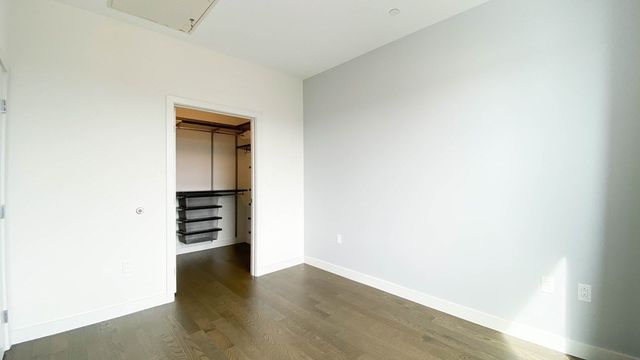 65 Lewis St PH602, Boston, MA 02128