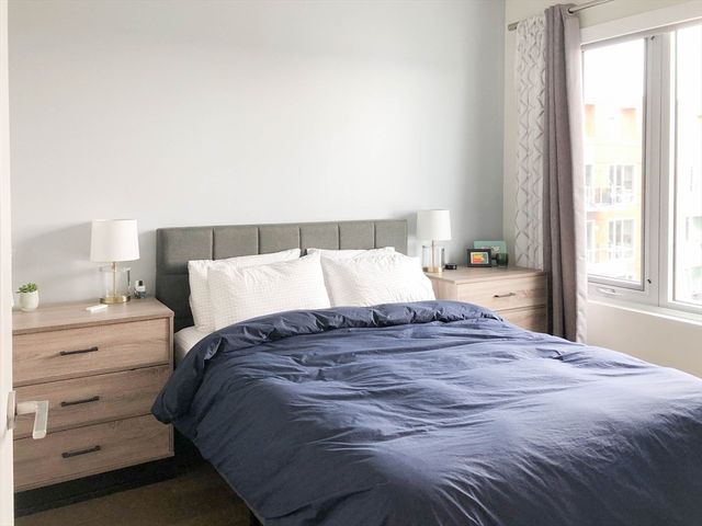 65 Lewis St PH602, Boston, MA 02128