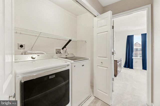 510 NORTHSTAR DR, Harrisburg, PA 17112