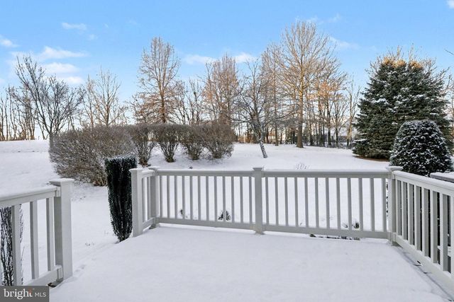 510 NORTHSTAR DR, Harrisburg, PA 17112