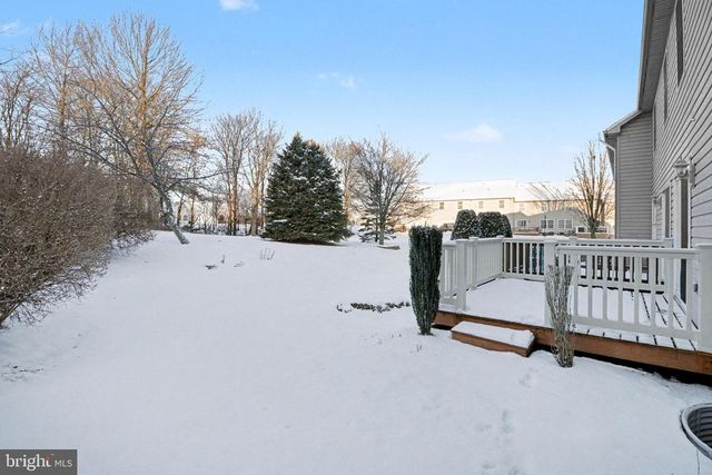 510 NORTHSTAR DR, Harrisburg, PA 17112