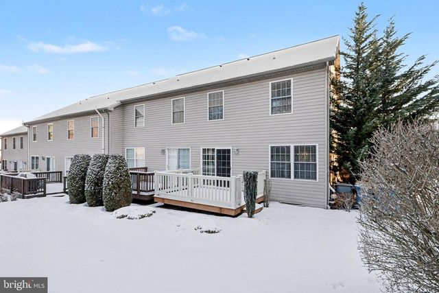 510 NORTHSTAR DR, Harrisburg, PA 17112