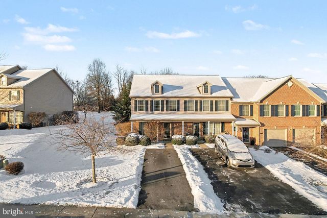 510 NORTHSTAR DR, Harrisburg, PA 17112