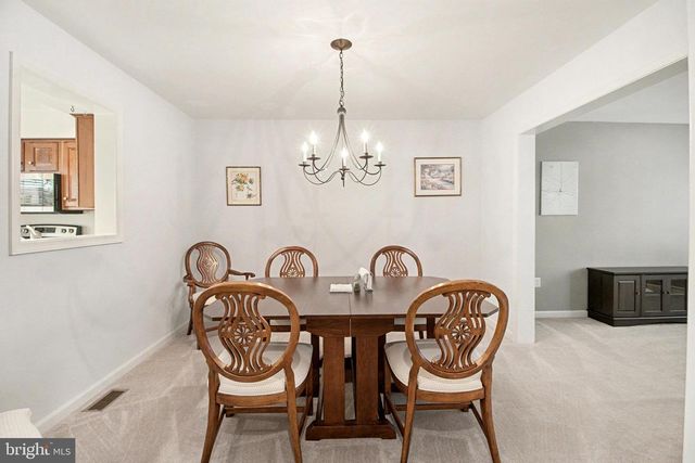 510 NORTHSTAR DR, Harrisburg, PA 17112