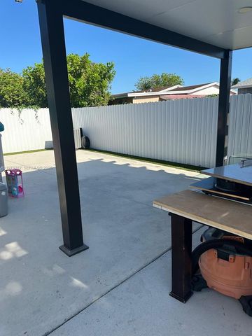 3242 NW 203rd St, Miami Gardens, FL 33056