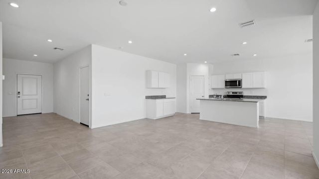 1591 E CURRIER Drive E, Casa Grande, AZ 85122