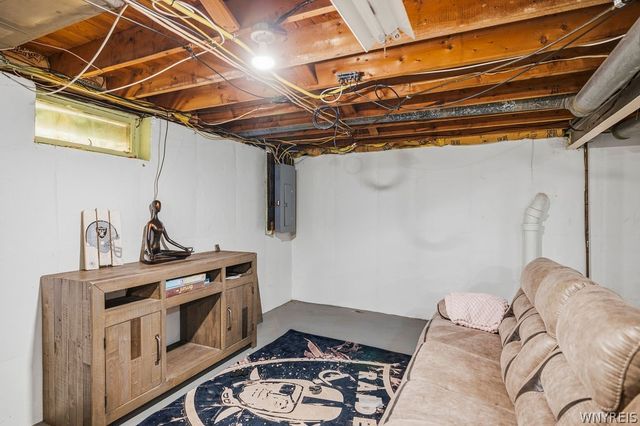 926 Morley Avenue, Niagara Falls, NY 14305