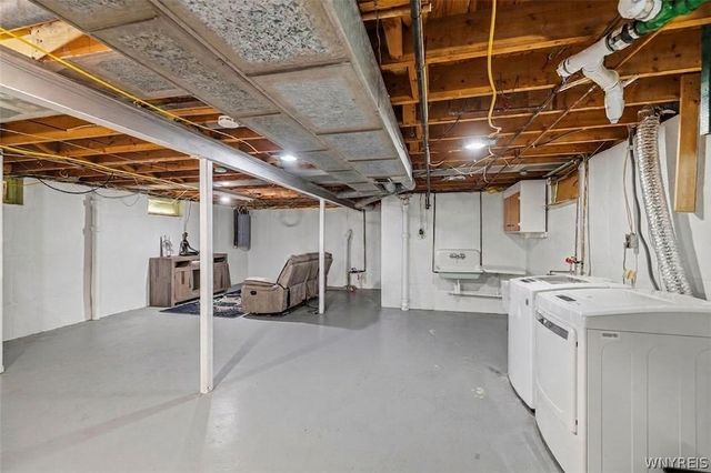 926 Morley Avenue, Niagara Falls, NY 14305
