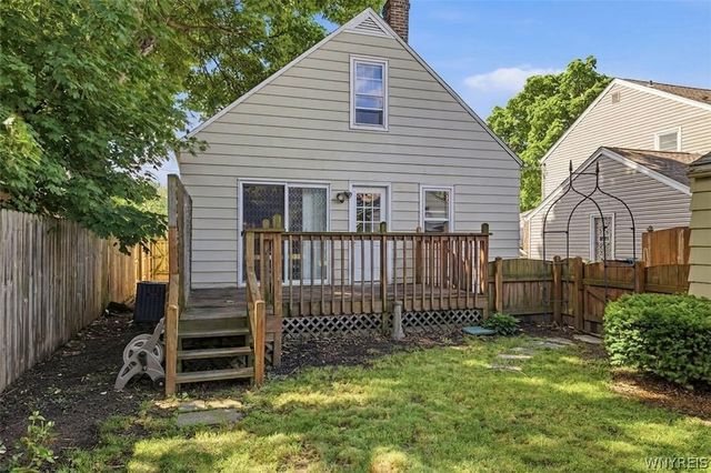 926 Morley Avenue, Niagara Falls, NY 14305