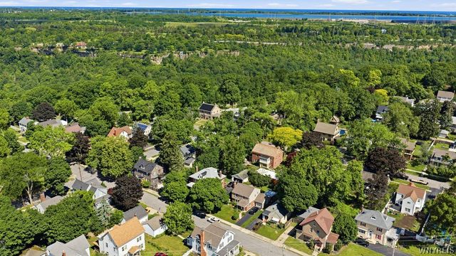 926 Morley Avenue, Niagara Falls, NY 14305