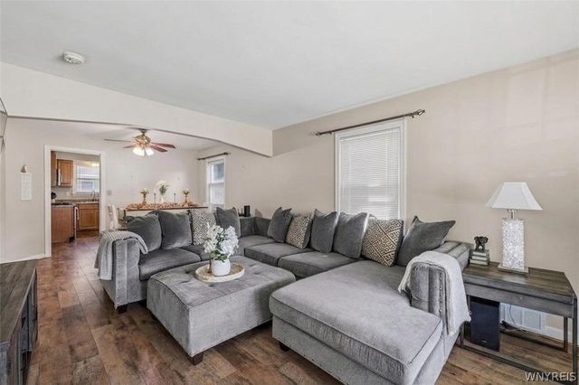 926 Morley Avenue, Niagara Falls, NY 14305