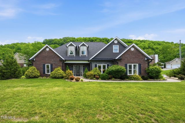 3901 Leaf Point, Kingsport, TN 37663