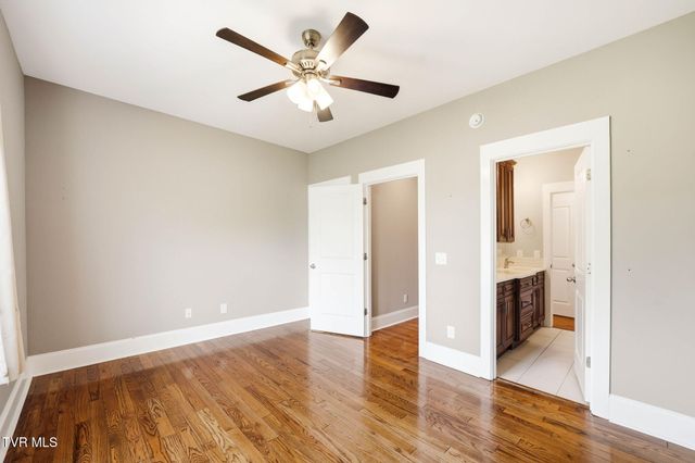 3901 Leaf Point, Kingsport, TN 37663