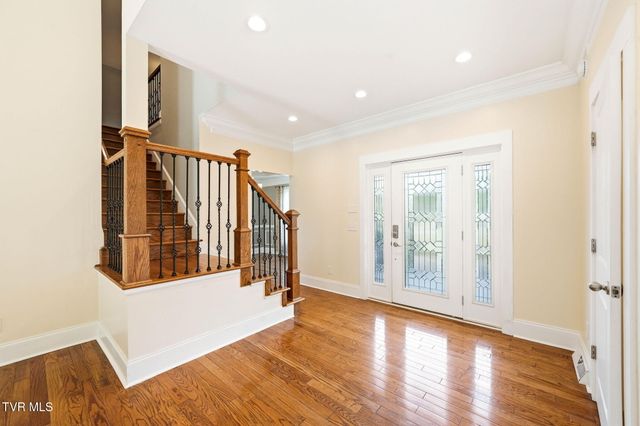 3901 Leaf Point, Kingsport, TN 37663