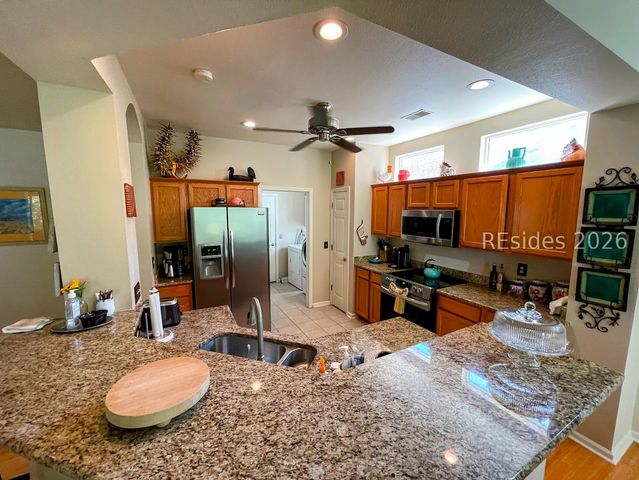 8 Devant Dr E, Bluffton, SC 29909
