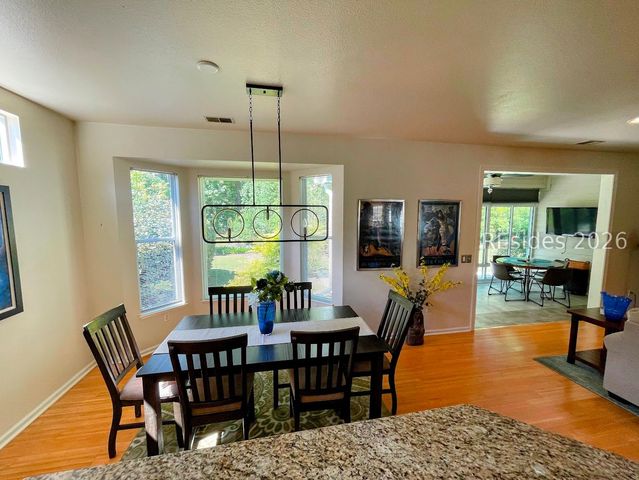 8 Devant Dr E, Bluffton, SC 29909