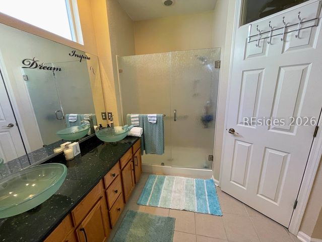 8 Devant Dr E, Bluffton, SC 29909