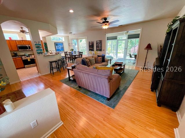 8 Devant Dr E, Bluffton, SC 29909