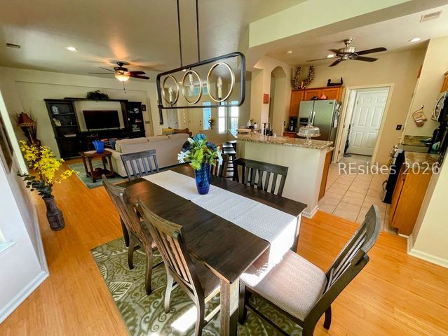 8 Devant Dr E, Bluffton, SC 29909