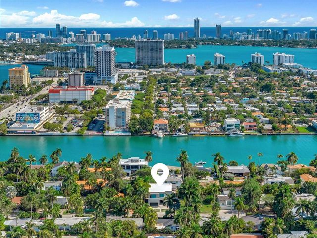 7701 Coquina Dr, North Bay Village, FL 33141