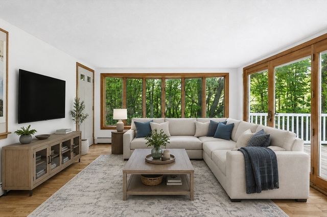 6 Wright Street, Peabody, MA 01960