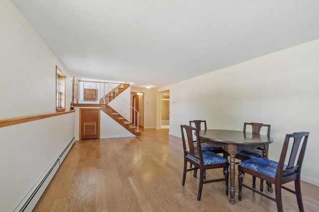 6 Wright Street, Peabody, MA 01960