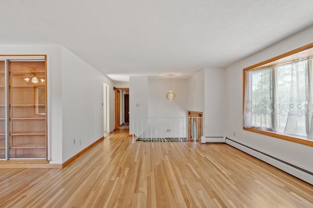 6 Wright Street, Peabody, MA 01960