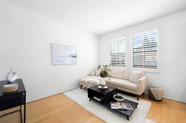 1002 Timberwood, Irvine, CA 92620