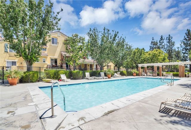 1002 Timberwood, Irvine, CA 92620