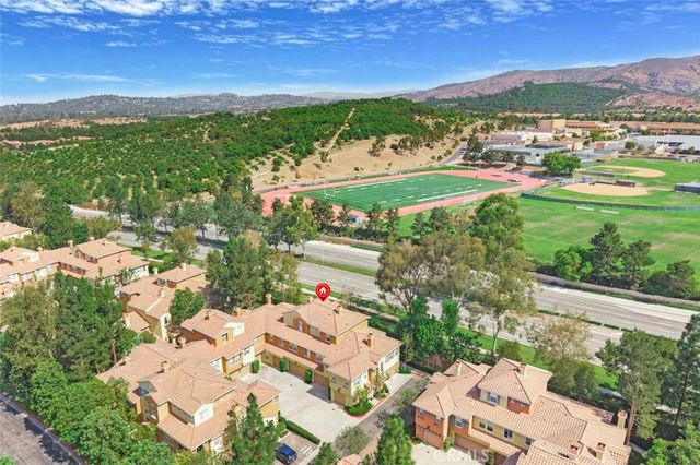 1002 Timberwood, Irvine, CA 92620