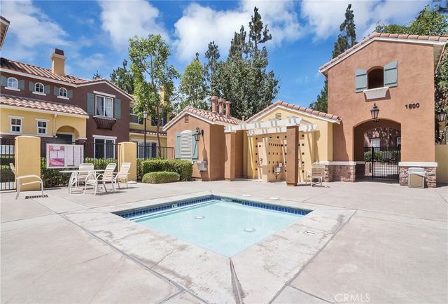 1002 Timberwood, Irvine, CA 92620