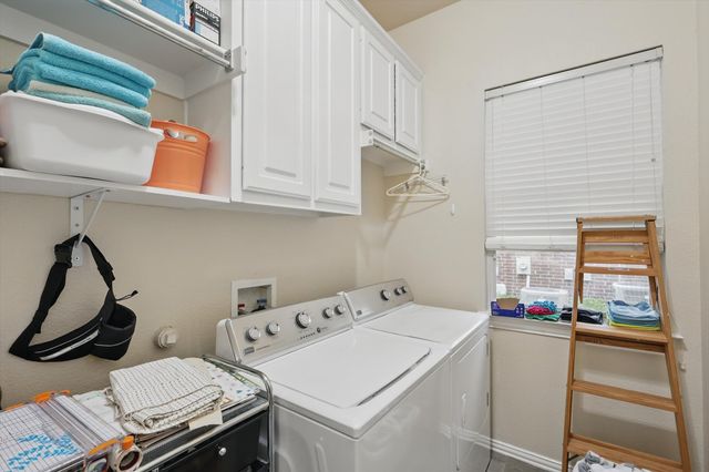 1728 E Branch Hollow Drive, Carrollton, TX 75007