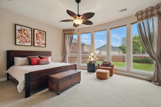 1728 E Branch Hollow Drive, Carrollton, TX 75007