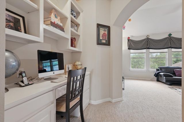 1728 E Branch Hollow Drive, Carrollton, TX 75007