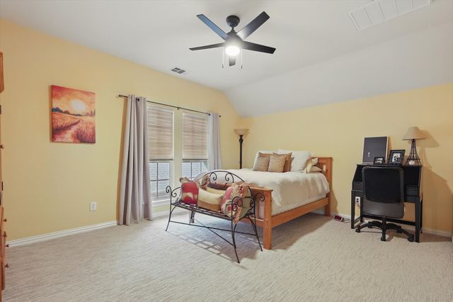 1728 E Branch Hollow Drive, Carrollton, TX 75007