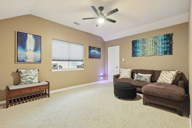 1728 E Branch Hollow Drive, Carrollton, TX 75007