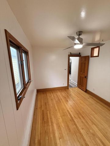 3132 S 19th STREET, Milwaukee, WI 53215