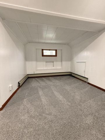 3132 S 19th STREET, Milwaukee, WI 53215