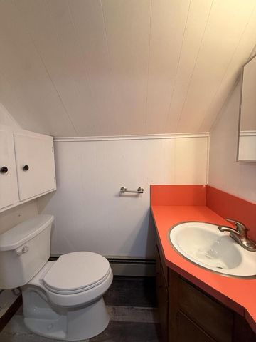 3132 S 19th STREET, Milwaukee, WI 53215