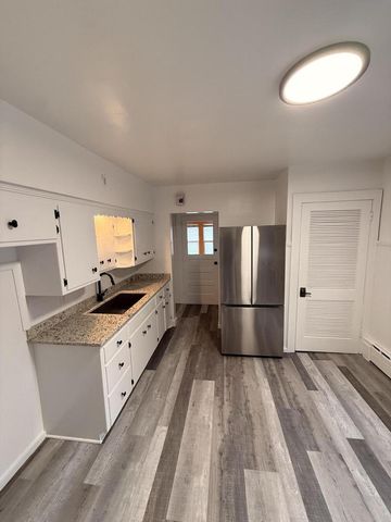 3132 S 19th STREET, Milwaukee, WI 53215